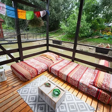 Sagando - Floating House On Sava River * Belgrado