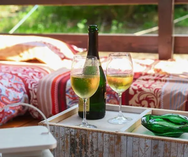 Sagando - Floating House On Sava River Πλωτό κατάλυμα