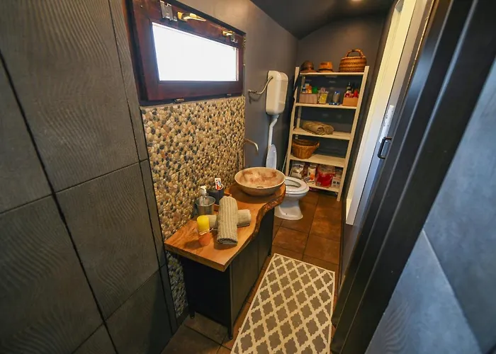 Sagando - Floating House On Sava River Tekne