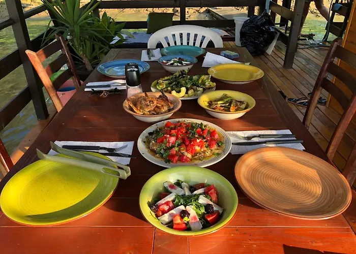 Πλωτό κατάλυμα Sagando - Floating House On Sava River